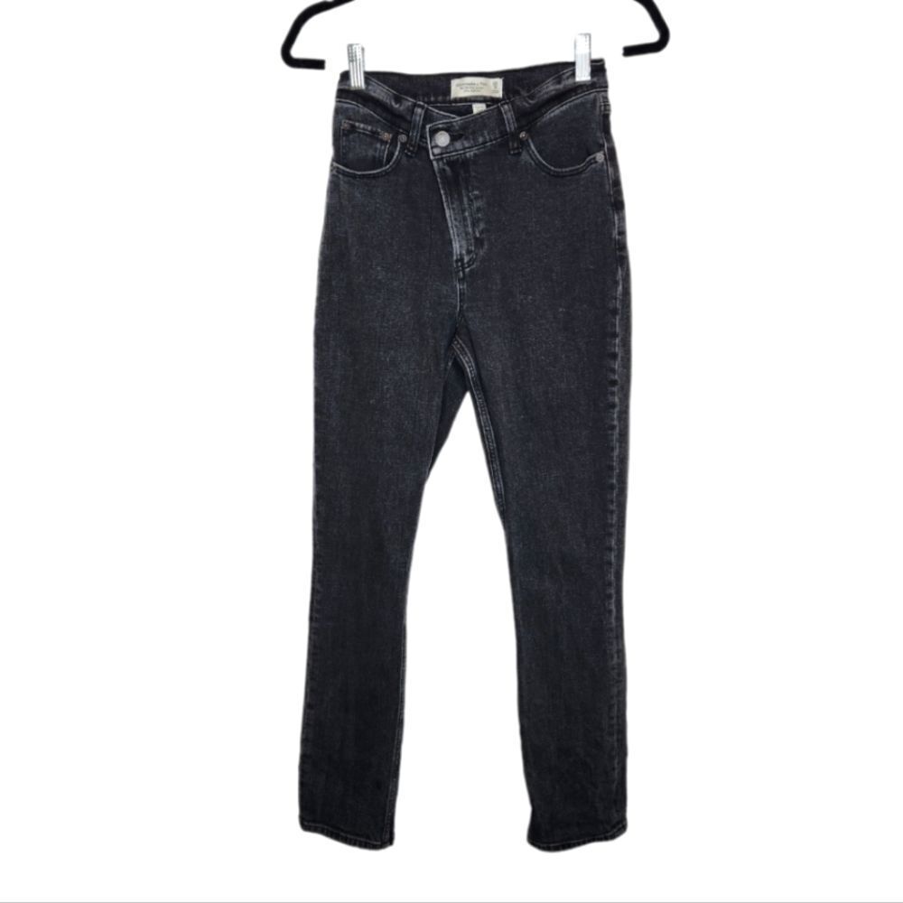 Abercrombie & Fitch 90s Slim Straight Ultra High Rise Curve Love Jeans 0/25